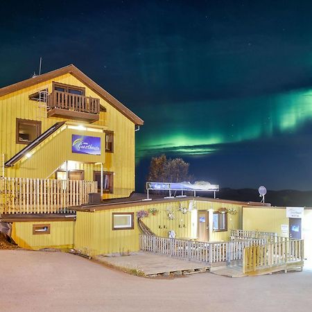Abisko Guesthouse & Activities Exterior photo